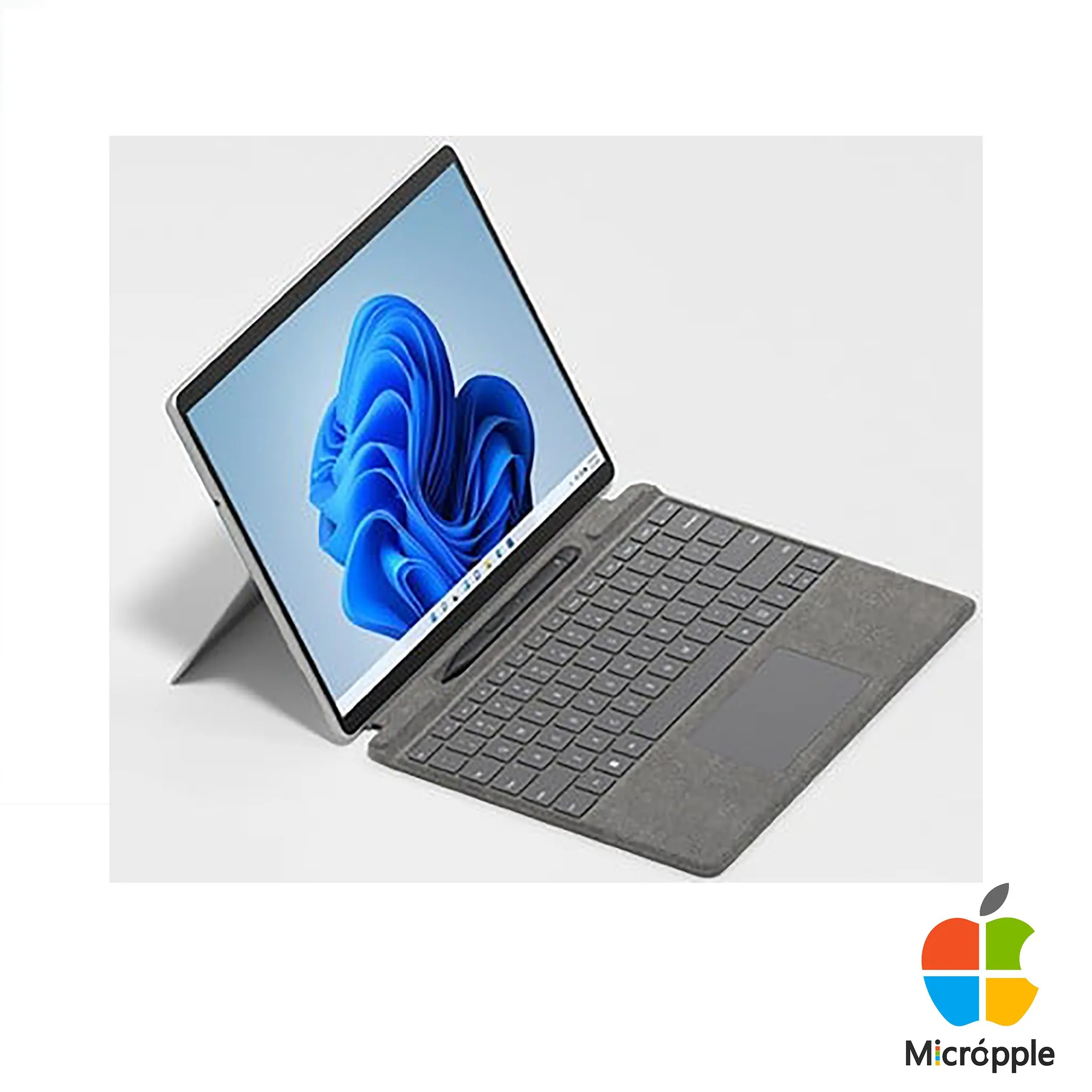 تبلت ویندوزی Microsoft Surface Pro 8 نقره‌ای با نمایشگر ۱۳ اینچی و لوازم همراه