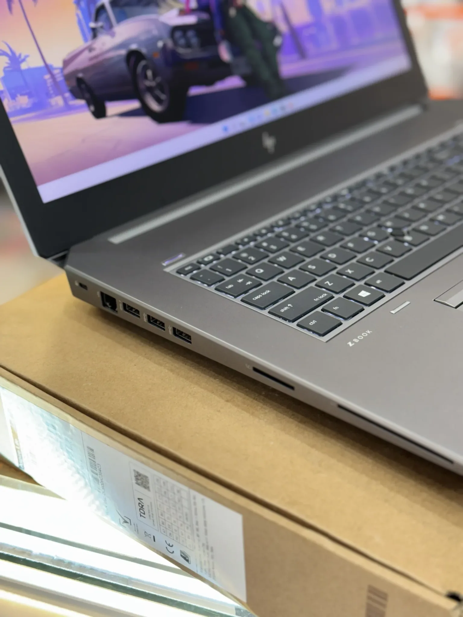 لپ تاپ نسل نهمی رندرینگ مدل HP ZBook 17 G6